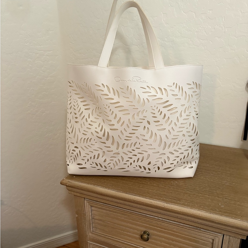Oscar de la Renta White Leaf Cutout Tote